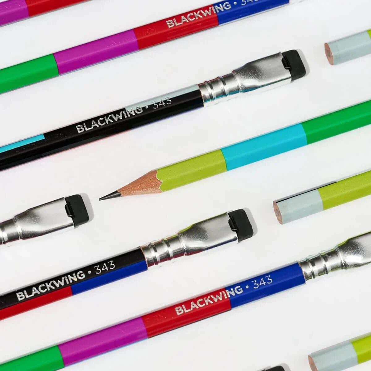 Blackwing Volume 343 – Edição Especial