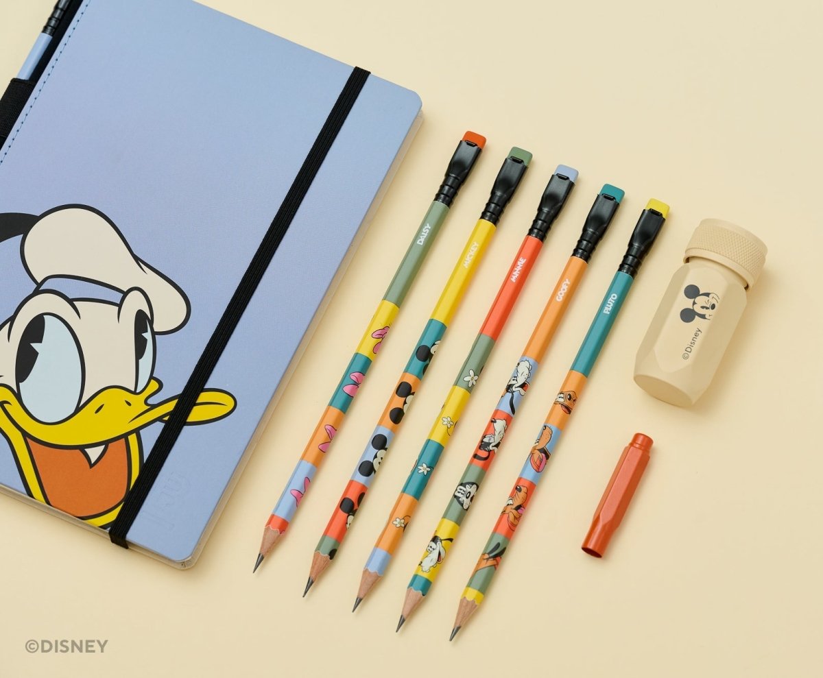 Blackwing Disney Donald Duck and Daisy Duck kit em composição