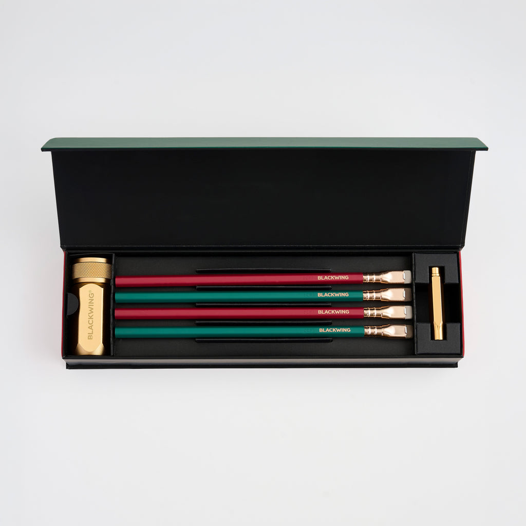 Conteúdo Blackwing Matte Red and Green Pencil Essentials Set