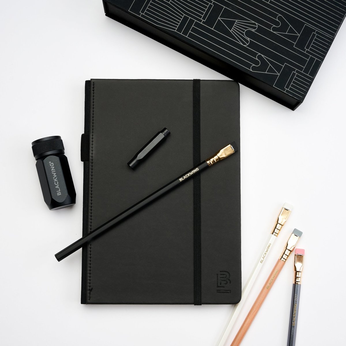 Itens do Blackwing Notebook Essentials Set