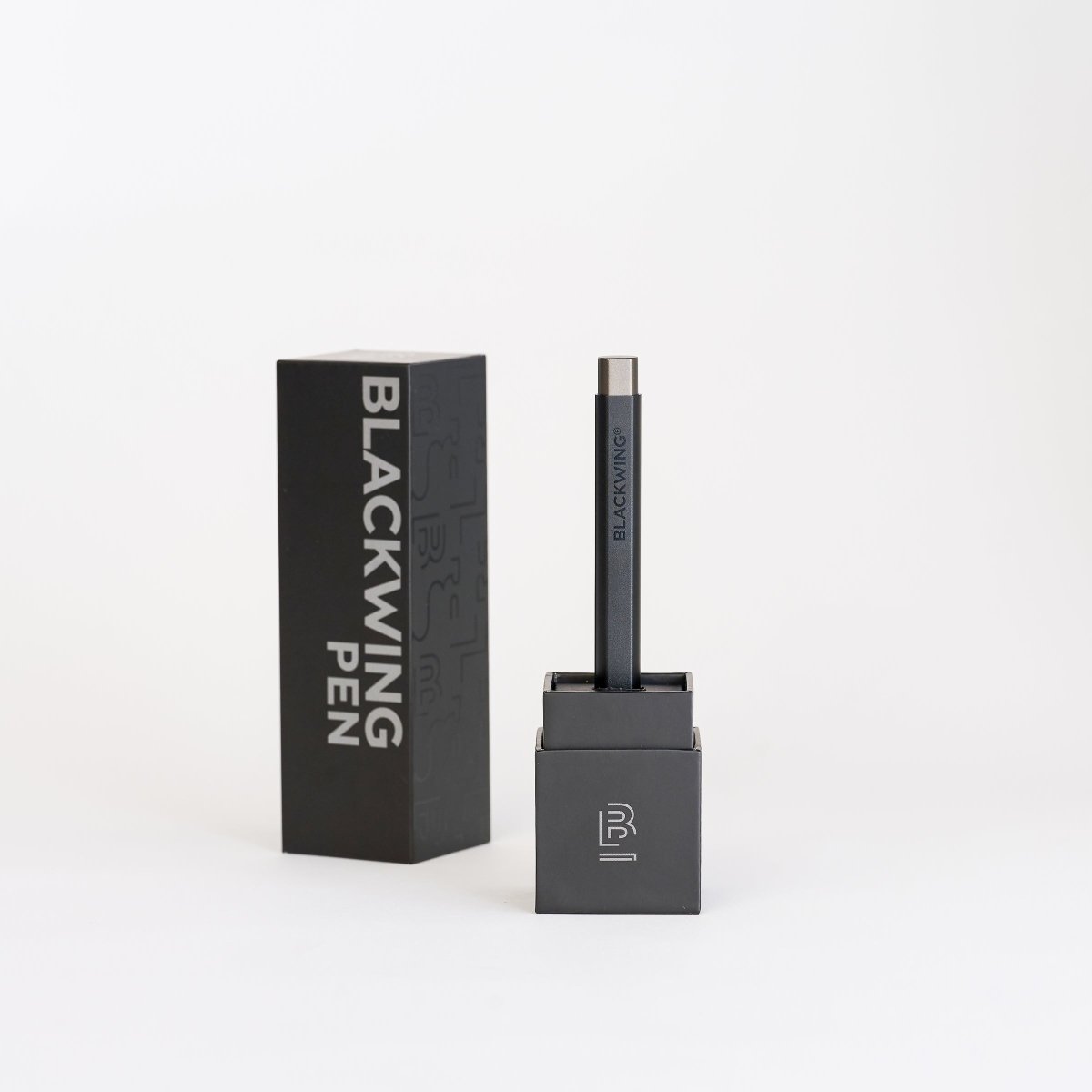 Caneta Blackwing Pen com embalagem