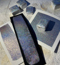 Claire Chi Studio — Limited Edition - Holo — foto oficial