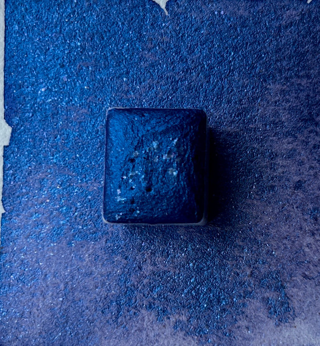 Claire Chi Studio — Cosmic Blue — amostra de cor
