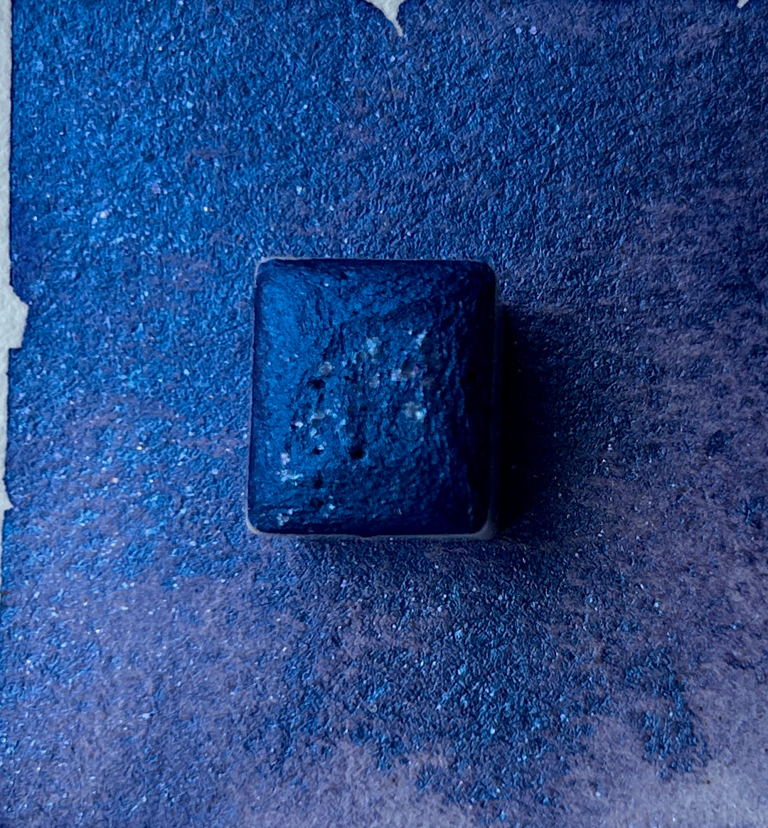 Claire Chi Studio — Cosmic Blue — amostra de cor