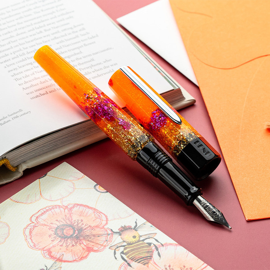 Caneta-tinteiro BENU Euphoria Vibrant Summer — Exclusiva Cult Pens — imagem 2