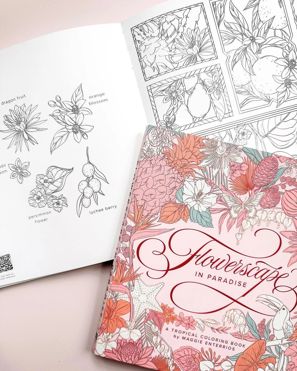 Páginas internas do livro Flowerscape in Paradise
