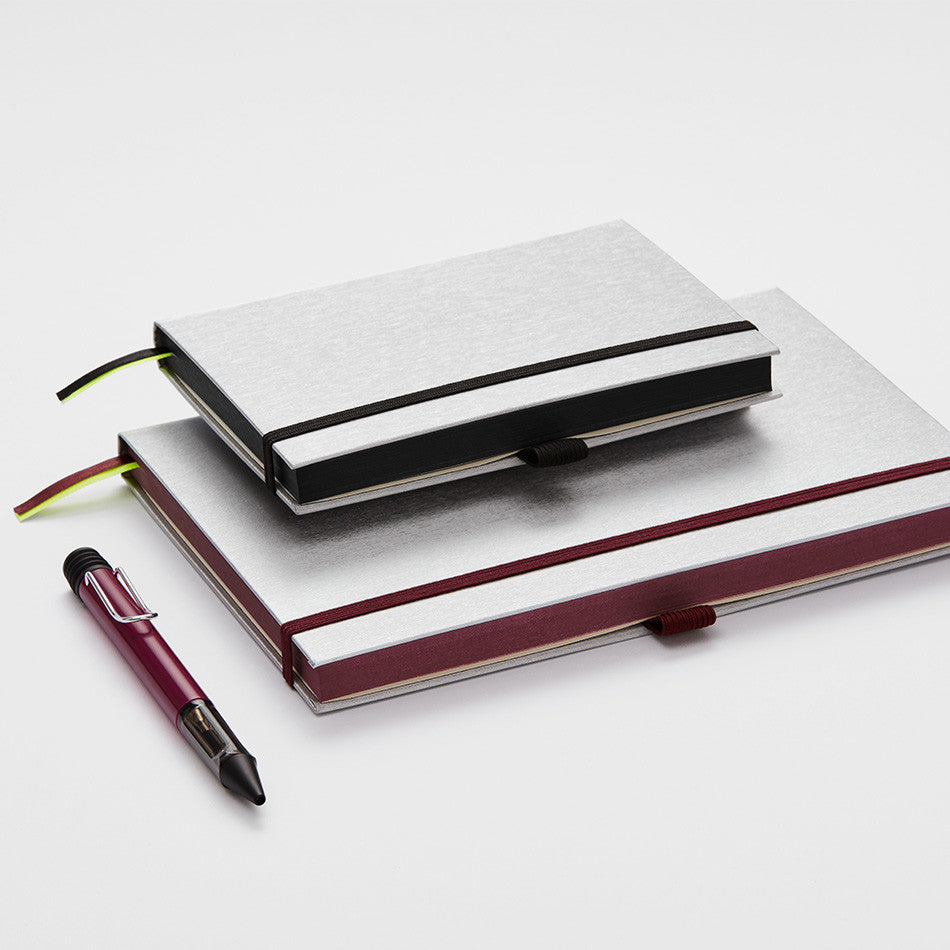 Detalhes do caderno LAMY paper A6