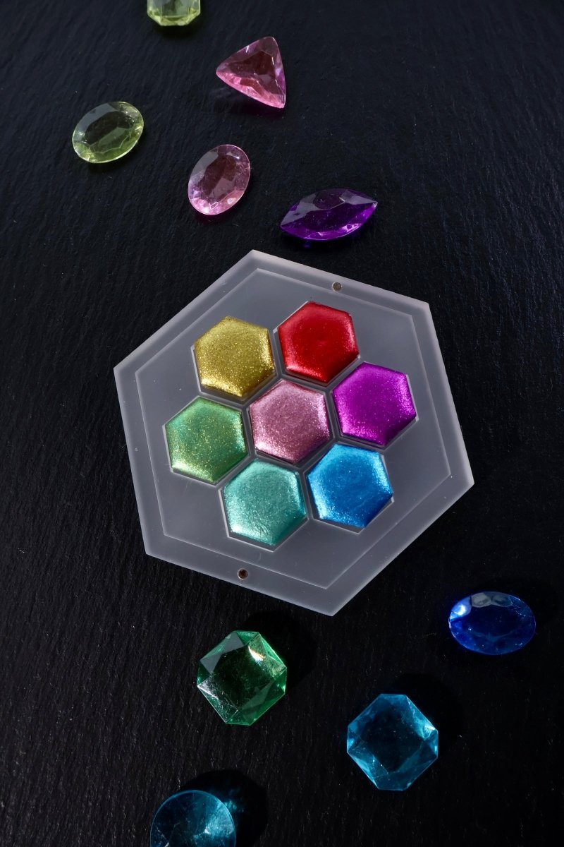 As sete cores metálicas do Radiant Jewels Lisilinka