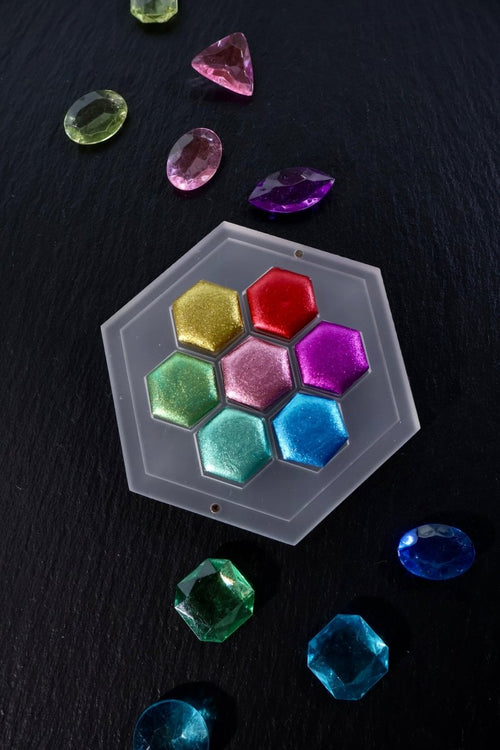 As sete cores metálicas do Radiant Jewels Lisilinka