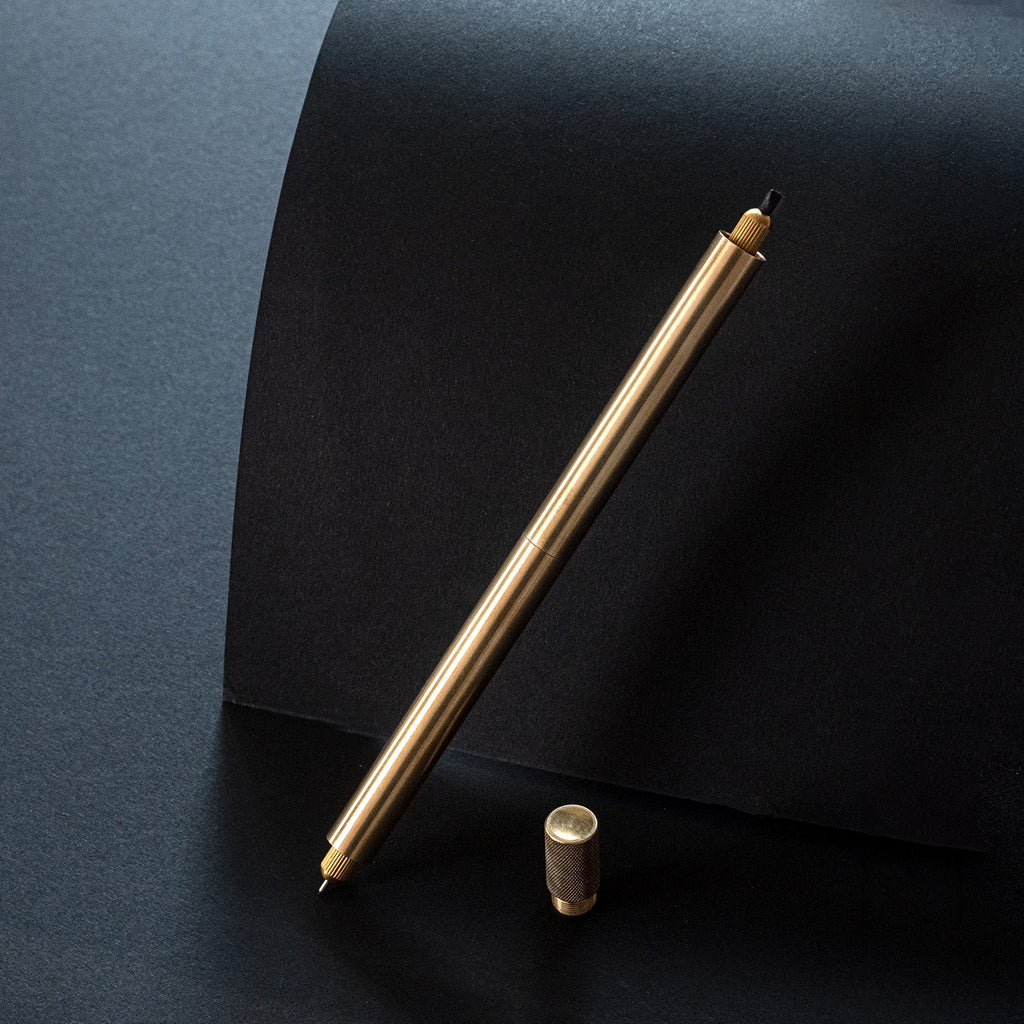 Tom’s Studio Lumos Brass — Caneta Recarregável em Latão — imagem 1