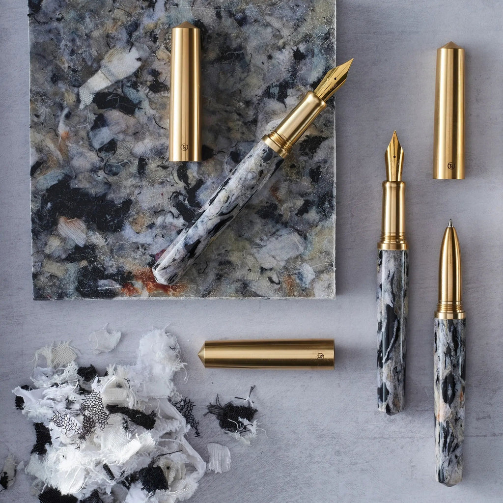Tom’s Studio Handmade Fabreco Monochrome — Caneta Artesanal — imagem 1